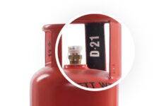 ਗੈਸ ਸਿਲੰਡਰ ਲੈਣ ਵੇਲੇ ਜ਼ਰੂਰ ਕਰੋ Expiry Date ਦੀ ਜਾਂਚ, ਛੋਟੀ ਜਿਹੀ ਲਾਪਰਵਾਹੀ ਨਾਲ ਹੋ ਸਕਦਾ ਹੈ ਵੱਡਾ ਨੁਕਸਾਨ