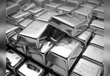 Silver Rate: चांदी ने तोड़ दिए सारे रिकॉर्ड! कीमत पहुंची 1 लाख 30 हजार के पार