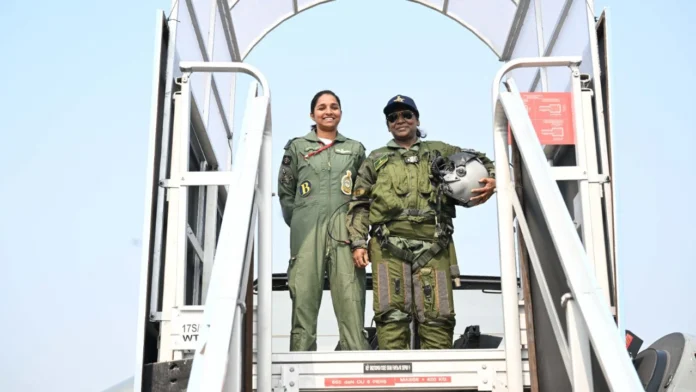 president-poses-with-woman-rafale-pilot-pakistan-falsely-claimed-to-have-captured-294005438-16x9_0