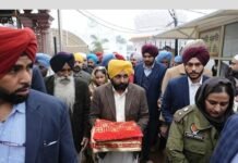 CM Mann ਗੁਰਦੁਆਰਾ ਸ੍ਰੀ ਫ਼ਤਹਿਗੜ੍ਹ ਸਾਹਿਬ ਹੋਏ ਨਤਮਸਤਕ, ਸਾਹਿਬਜ਼ਾਦਿਆਂ ਦੀ ਸ਼ਹਾਦਤ ਨੂੰ ਕੀਤਾ ਸਜਦਾ